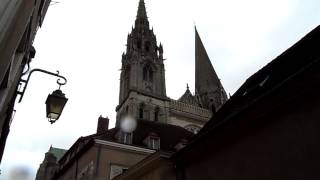 Chartres Sonnerie du Petit Bourdon [upl. by Armyn]