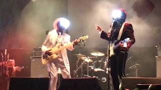 M amp Larry Graham  Machistador  Paris La Défense 180616 [upl. by Iluj]