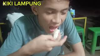 Mantul makan nasi uduk ketopong di tenggarong [upl. by Hevak]