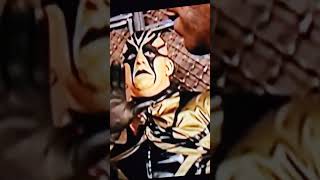 Goldust ESCE dal PERSONAGGIO della WWE [upl. by Auburta]