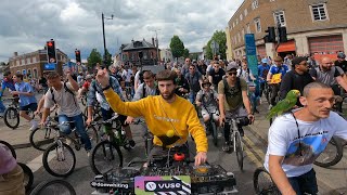 CYCLING RAVE WITH A PARROT Drum amp Bass On The Bike  BRIGHTON [upl. by Canotas]