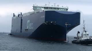 RORO Auto Aspire entrando al puerto de PASAJES con la ayuda de Remolcadores y Prácticas del Puerto [upl. by Kcoj]