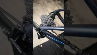 bontrager aeolus pro 5 hub sound [upl. by Millar854]