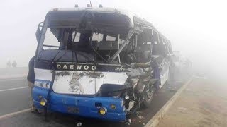 Thick fog causes a serious traffic accident in Pakistan [upl. by Nye801]