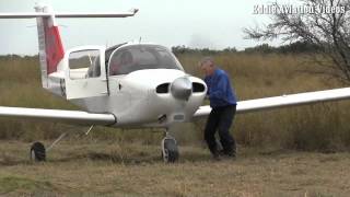 Despegando la aeronave de una pista improvisada despues de un aterrizaje forzoso mov [upl. by Burkitt]