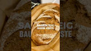 Einfaches und Knuspriges Sauerteig Brot Sauerteig Bauern Kruste Brot Rezept brotbacken [upl. by Enilesor200]