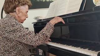 108 year old French pianist Colette Maze performs Debussys “Reflets dans leau” [upl. by Niltiac345]