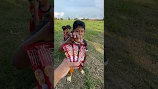 Yummy Bites JACKampJILL DEWBERRY Sandwich Cookies eating by fatvillagee viralvideo satisfying fyp [upl. by Anastasio89]