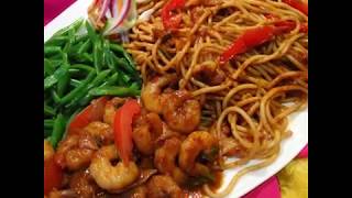 Surinaamse spaghetti met garnalen kousenband en zuurgoed [upl. by Eirrak]