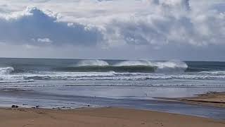 Carcavelos waves  épico  clássico  surf  bodyboard [upl. by Tesler921]