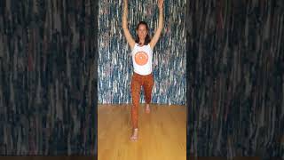 Yoga Flow Stuhl  High Lunge  Krieger 1 Seite [upl. by Drawe]