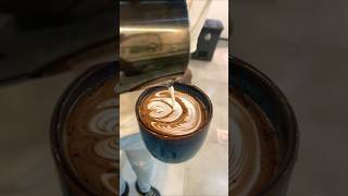 latteeart barista tulipbassboosted  please like comment subscribe 👍👍🙏🇸🇦♥️🇸🇦♥️👍🔔🇮🇳🇮🇳 [upl. by Yssim]