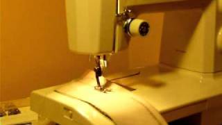 KENMORE 1625 CONVERTIBLE FLAT BEDFREE ARM SEWING MACHINE [upl. by Aninad712]