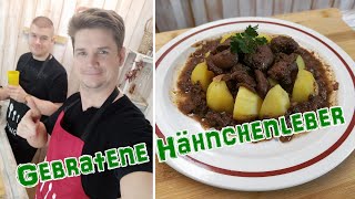 Würzige gebratene Hähnchenleber mit Zwiebeln  einfach und herzhaft [upl. by Barbe292]