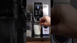 Delonghi Dinamica Plus  Cappuccino Short [upl. by Weyermann]