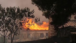 UNESCO Kloster Hosios Lukas Feuer verzehrt Gebäude aus 10 Jahrhundert [upl. by Mccallum]