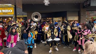 Pietenband D’rumnoten bij Sint on Tour Den Haag Zuidwest 2024 [upl. by Oneg]