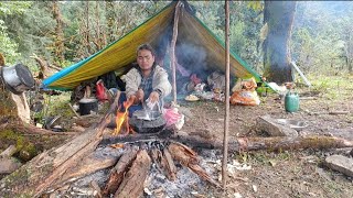 You Won’t Believe How Nepali Shepherds Cooking Dhido amp Rice 🇳🇵 [upl. by Alverta]