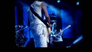 Jeff Beck Tal Wilkenfeld Bass Solo Blue Wind [upl. by Ahgiela97]