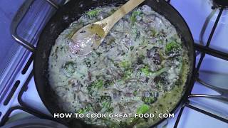 Easy Creamy Broccoli Mushroom Cheese Pasta Recipe [upl. by Eramat956]