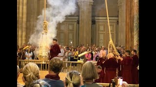 The Botafumeiro Incense Burner Swings at the Pilgrims Mass in St James Cathedral [upl. by Geibel918]