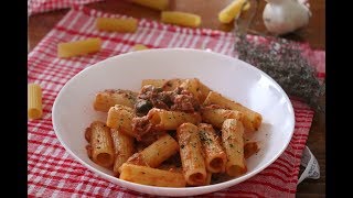 Rigatoni saporiti al tonno [upl. by Nwahsiek99]