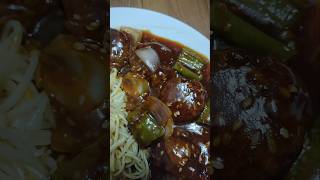 Yummy yummy Chilli Garlic Noodles with Veg Manchurian mahuasrecipesshorts youtubeshorts [upl. by Pearson]