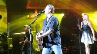 Blake Shelton Honey Bee 9713 [upl. by Elenore]