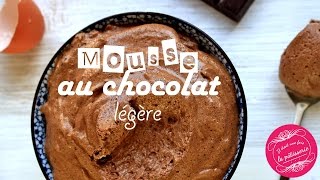 MOUSSE AU CHOCOLAT légère et facile aux blancs doeuf un DELICE [upl. by Yenaled]