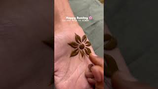 Beautiful leaf 🌿 flower mehndi design hennatattoomehndidesignviraltshortsvideoytshortsvideo2024 [upl. by Ranchod]