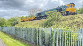 66562 Freightliner with sleeper wagons 1142 15E Carr Lane 2142024 [upl. by Kella383]