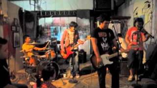 Para San Pa by Silent Sanctuary Live at SS christmas party 2010 [upl. by Deibel]