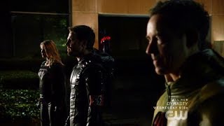 Arrow  Crisis on EarthX  Dark Arrow Overgirl amp Reverse Flash Reveal Themselves to Earth 1 Heroes [upl. by Marvin]