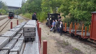 Persontåg 13 på ÖSlJ mellan Läggesta Nedre och TaxingeNäsby [upl. by Haiasi]