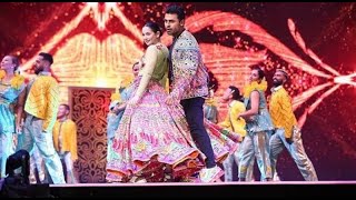 8th Hum TV Awards 2022  Hania Aamir amp Farhan Saeed Dance Performance  Mere Humsafar  Toronto [upl. by Ozmo]