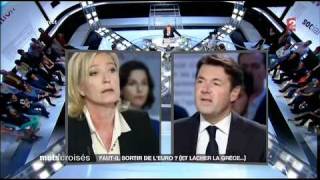 Marine Le Pen déroule le tapis Estrosi trébuche [upl. by Eenhpad]