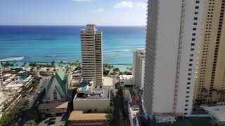 Hilton Waikiki Beach Hotel Standard Room Ocean View 30th Floor in 4K [upl. by Orhtej]