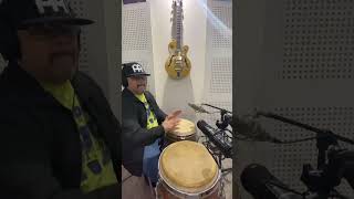 Improvisación en congas [upl. by Oiceladni202]