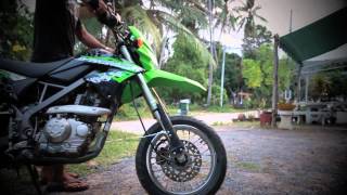 Kawasaki DTracker 125 Review [upl. by Conchita838]