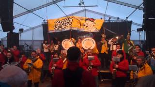 Choffleux dbuses  Rondeau Final Pat Carnaval Bastogne 2014 [upl. by Evander]