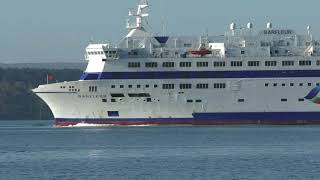 Brittany Ferries Cruise Ferry MV quotBarfleurquot returns to Poole after a two year absence 15042022 [upl. by Ansaev337]