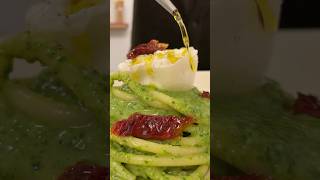 Bucatini al pesto di cime di rapa con burrata e pomodorini secchi pasta [upl. by Riay]