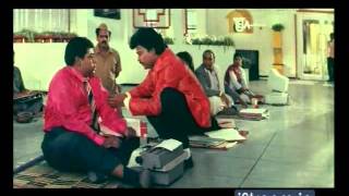 Rowdy Alludu Chiranjeevi makes his staff work on the floor [upl. by Luwana]