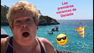 LES PREMIÈRES VACANCES DE DANIELLE [upl. by Yablon949]