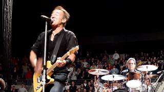 Bruce Springsteen  Detroit  Ramblin Gamblin Man  11132009 [upl. by Nylirrehs]