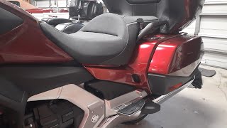 How to Remove amp Reinstall the Seat for a Goldwing Tour DCT and Other late Model Goldwings [upl. by Vivyan]