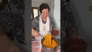 Maccheroni al tegamino Iolanda questa è la ricetta tipica del mio paese [upl. by Rubi]