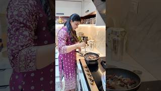 మా Sunday Special Cooking🥘Chicken Fry amp Rasam😍 shorts viral viralvideos foryou minivlog [upl. by Lalaj53]