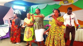 Viumbe Vyote vinakuabudi ni wewe mesiahWorship hour Zabibu PAG [upl. by Gannie584]