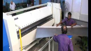 MULTIFOLD MACHINERY 3 AXIS SINGLE BEAM FOLDING MACHINE 2013 [upl. by Ilyssa]